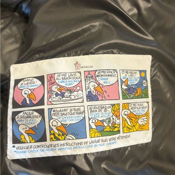 Moncler maya jacket size 6 - Picture 3 of 7